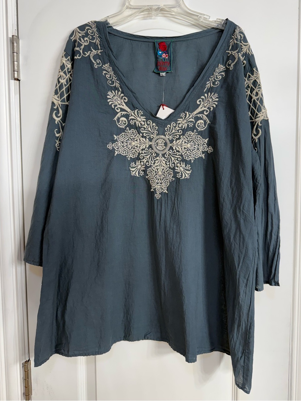 Johnny Was Embroidered V-neck Tunic Top SzL NWT
